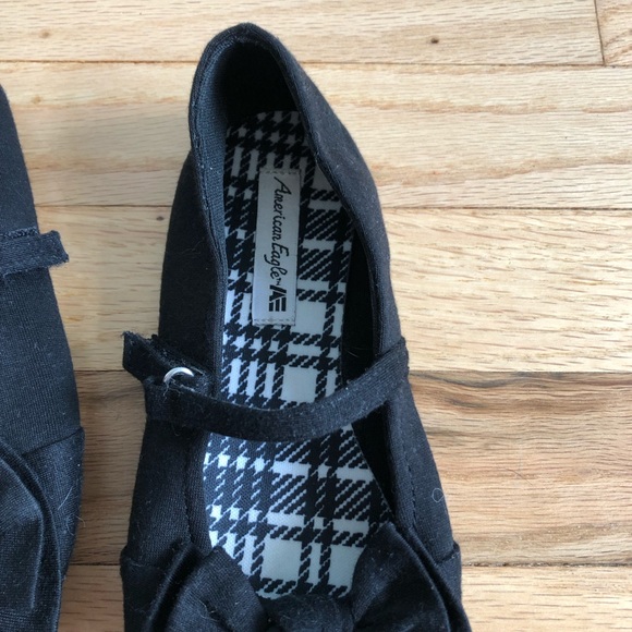 AMERICAN EAGLE | Black Bow Mary Janes - Picture 7 of 8
